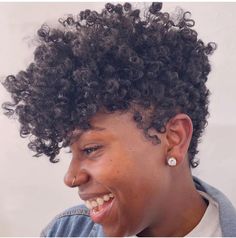 Natural Hair Tapered Haircut Black Women, Short Curly Tapered Haircut, Short Afro Women, Curly Fade Women, Tapered Curly Haircut Black Women, Tapered Natural Hair For Black Women, Short Coily Haircuts, Taper Cuts For Black Women, Short Curly Cuts For Black Women