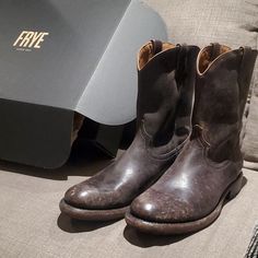 These Brand New, Never Worn, Duke Roper Frye Boots Are Men's Size 11. Sadly Got My Husbands Size Wrong For His Valentines Gift, But These Boots Are Hot And Brand New! Heeled Lace Up Boots, Frye Harness Boots, Stacked Heel Boots, Men’s Boots, Lace Up Combat Boots, Mens Boots Fashion, Harness Boots, Black Heel Boots, Frye Boots