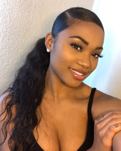 Low Ponytail Hairstyles, Weave Ponytail Hairstyles, Sleek Ponytail Hairstyles, Weave Ponytail, Baddie Outfit, Black Ponytail Hairstyles, Black Hair Care, Hair Ponytail Styles, Penteado Cabelo Curto