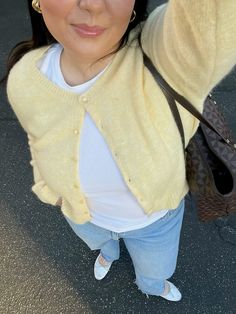 #yellow #cardigan #flats #abercrombiejeans #fallstyletrends #falloutfitideas Yellow Cardigan And Jeans Outfit, Yellow Cardigan Outfit Aesthetic, Small Cardigan Outfit, Yellow Fall Outfits, Yellow Cardigan Outfit, Button Cardigan Outfit, Unrealistic Outfits, Yellow Cardigan Outfits, Cardigan Outfit Aesthetic