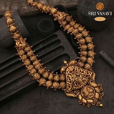 Latest Long Haram Gold Jewellery Designs Antique, Bridal Necklace Designs Gold Indian, Antique Haram Designs Gold Latest, Bridal Haram Designs Gold Latest, Latest Antique Necklace Designs, Latest Gold Haram Designs Indian, Long Chains Indian Gold Latest, Latest Long Haram Gold Jewellery Designs, Haram Designs Gold Latest