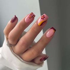 43 Pretty September Nail Designs and September Nails To Welcome Fall With a New Mani Cute Short Fall Nails, Cute September Nails, Autumn Nails Ideas, September Nails Art, Short Fall Nails, Hollywood Nails, Cow Nails