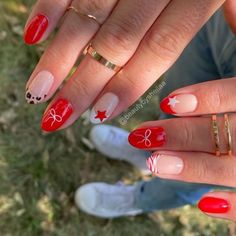 builder gel on her natural nails ❤️🐆 #nails #nailsofinstagram #nails💅 #nailideas #nailinspiration #glitternails #nailsnailsnails #nailinspo #nailart #nailsoftheday #nailsart #nailsmagazine #trendynails #trendynailart #naildesigns #almondnails #frenchtip #frenchtipnails #frenchtips #classynails #cheetahnails #cheetahnailart #cheetahprintnails #rednails #bownails #girlynails #rednailart #starnails #starnailart #zebranails Cute Preppy Christmas Nails, Preppy Christmas Nails, Cheetah Nail Art, Preppy Holiday, Nailinspo Nailart, Cheetah Print Nails, Zebra Nails, Red Nail Art, Cheetah Nails