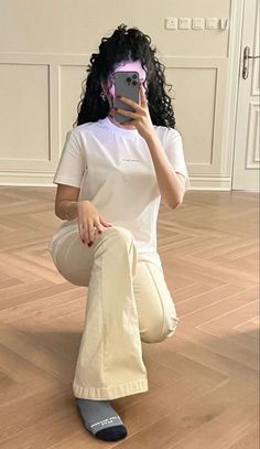 Curly Hair Outfits Casual, Long Curly Black Hair, V Hair, Seductive Style, Curly Hair Photos, Button Up Shirt Womens, Rich Girl Lifestyle, Curly Hair Styles Easy, Black Curly Hair