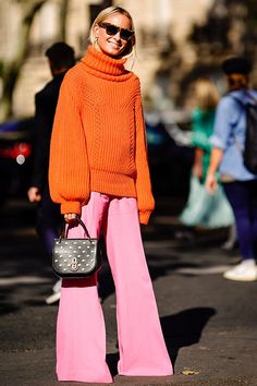 Marlene Hose, Orange Sweater, Cooler Look, Pink Pants, Mode Vintage, Mode Inspiration