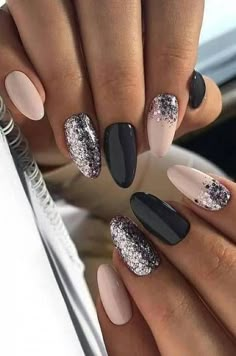 Ombre Art, Nagellack Trends, Light Pink Nails, Stylish Nails Designs, Ideas Nails, Glitter Ombre