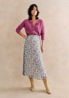 Dune Skirt - Maja Print - Polyester - Sézane Midi Rok Outfit, Floral Midi Skirt Outfit, Midi Skirt Outfits Summer, Midi Rock Outfit, Floral Skirt Outfits, Spring Skirt Outfits, Pleated Skirt Outfit, Midi Skirt Outfit, Rock Outfit