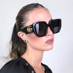 New Gucci Gg0956s 003 Black Sunglasses Gucci Women’s Eyewear Gucci Gg0956s Brand: Gucci Model:Gucci Gg0956s 003 54-19-145 Condition: New Gender: Women’s Age Group: Adult Color: 003 Frame Color: Black Frame Material: Acetate, Plastic Lens Color: Black Lens Socket: 54 Mm Bridge Width: 19 Mm Temple Length: 145 Mm Polarized: No Made In Italy Item Includes: - Authentic Sunglasses - Certificate Of Authentic - Authentic Case, Bag - Cleaning Cloth We Guarantee That All Our Items Are 100% Authentic And B Designer Black Sunglasses, Luxury Black Gucci Sunglasses, Gucci Sunglasses Women, Model Gucci, Gucci Cat Eye Sunglasses, Oversized Aviator Sunglasses, Elegant Lifestyle, Bday List, Ball Shoes