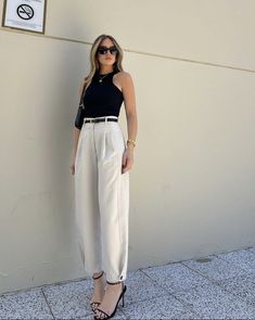 Sleeveless Work Outfit, Lawyer Outfit Summer, Bussines Casual Woman Outfit, Summer Formal Outfit, Formal Summer Outfits, Bussines Casual Woman, Summer Corporate, Job Clothes, Outfit Elegantes