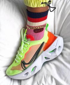 best sneakers / basket homme / basket femme / fashion / streetwear / nike / offwhite Nike Fashion Sneakers, Shoes Air Max, Kd Shoes, Off White Nike, Sneakers Box, Nike Kicks, Sneakers Dress, Sneakers Street, Nike Shoes Air