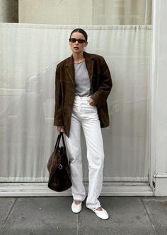 Brown Suede Jacket Outfit, Suede Jacket Outfit, Aesthetic Overalls Outfit, Aesthetic Business, Fashion Trend Forecast, Overalls Outfit, Corporate Outfits, Transition Outfits, Brown Suede Jacket