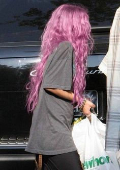 Cool Hairstyles For Layered Hair, Underside Colored Hair, Pink Hair With Outfits, White Hair Colored Tips, Washed Out Purple Hair, Pastel Magenta Hair, Hair Color Multicolor, Long Colorful Hair, Hairdye Inspo Long Hair