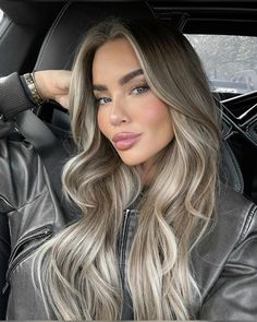 Blonde Light Brown Hair, Ash Blonde Hair Balayage, Hair With Blonde Highlights, Rambut Brunette, Ash Blonde Hair Colour, Bronde Balayage, Brown Hair Inspo, Brunette Hair With Highlights, Dyed Blonde Hair