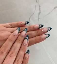 Hozier Inspired Nails, Cool Nail Inspo Almond, Quirky Nail Designs, Summer Nail Colors, Edgy Nails, Grunge Nails, Casual Nails, White Nail, Nagel Inspo