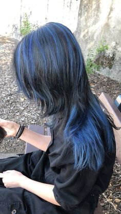 Cool Blue Hair Ideas, Hidden Chunky Highlights, Coralline Blue Hair, Black Hair With Purple Chunky Highlights, Blue Purple Black Hair, Dark Blue Hair On Brown Skin, Blue Black Hair Aesthetic, Dark Blue Hair With Light Blue Streaks, Blue Balyage