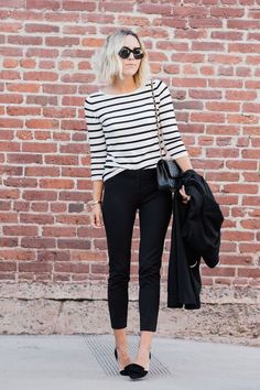 A great everyday look, skinny black pants, loafers, striped long-sleeve tee and the classic trench for those cooler fall days | photos of Jacey @ Damsel In Dior ~ debra   Dust Jacket on Bloglovin’ Lawyer Dress, Female Lawyer, Lawyer Outfit, Chic Business Casual, Professional Style, Womens Business Casual, Casual Work Outfit