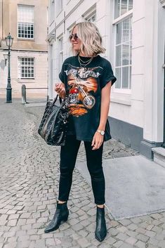 Formal Pants Women, Black Jeans Outfit, Denim On Denim, Pastel Outfit, Basic Makeup, Outfit Jeans, Double Denim, Looks Black, Brunch Outfit