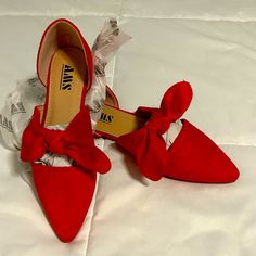 Just In Time For Christmas Parties!! Never Been Worn, Super Cute!! Red Velvet Shoes, Velvet Shoes, Christmas Parties, Book Decor, Red Shoes, Just In Time, In Time, Red Velvet, Christmas Party