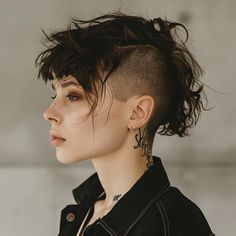 Side Shaved Hairstyles Short Masc, Punk Ponytail Hairstyles, Undercut Curtain Bangs, Short Haircuts Undercut, Black Hair Styles Women, Wild Hairstyles For Women, Back Of Head Short Hair, Short Spunky Hairstyles For Women, Goth Hair Shaved Sides