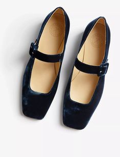 Perfect for taking you from day to night. Blue Mary Janes, Velvet Shoe, Womens Navy Shoes, Blue Mary, Penelope Chilvers, Velvet Flats, Dress With Jean Jacket, Velvet Shoes, Navy Velvet