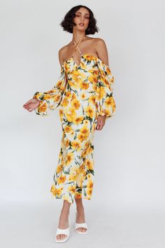 Yellow Floral Party Dress, Weekend Lunch, Tan Mules, Selfie Leslie, Yellow Bridesmaids, Flowers Yellow, Yellow Midi Dress, Bridal Parties, Dress Long Sleeves