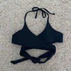 This Is A Shein Wrap Bikini Top In Size Medium. This Is Brand New, But Does Not Come In A Bag. Black Triangle Top Tankini For Beachwear, Black Triangle Top Swimwear For Vacation, Chic Black Tankini With Triangle Top, Black Beachwear Halter Top For Pool, Black Halter Top For Beach Season, Black Halter Neck Top For Vacation, Black Backless Halter Top For The Beach, Black Backless Halter Top For Beach, Black Halter Neck Swimwear For Vacation