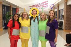 Teletubbies costume Teletubby Halloween Costumes, Telly Tubbies Costume, Teletubbies Halloween Costume, Teletubbies Halloween Costume Diy, Teletubby Costume Diy, Diy Teletubbies Costume