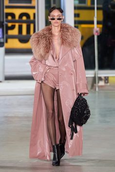 LaPointe Fall 2024 Ready-to-Wear Collection | Vogue Color Trends Fashion, High Street Fashion, Quirky Fashion, Hottest Fashion Trends, High Fashion Street Style, Fall 2024, Bold Fashion, Womens Fashion Trends, Pink Fashion