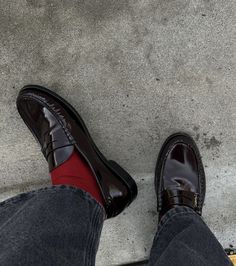 Burgundy Loafers Outfit, Burgundy Loafers, Loafers Men Outfit, Loafers Outfit, Insta Photo Ideas, Fashion Aesthetic, Insta Photo, Loafers Men