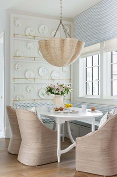 With its natural hand-twisted abaca rope that is woven over a powder-coated metal frame, the Sloane is to be sure to add visual interest to any room. This chandelier comes with an antique gold-finished metal chain and canopy hanging kit. Plates On The Wall, Beach Theme Kitchen, Bria Hammel Interiors, Bria Hammel, Florida Beach House, Weekly Inspiration, Friday Favorites, Kitchen Nook, Coastal Design