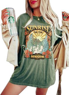 Oversized Green Top With Slogan, Oversized Green Graphic Tee, Oversized Green Graphic Tee Shirt, Oversized Green Slogan Top, Green Oversized T-shirt With Letter Print, Graphic Tee For Music Festival, Soft-washed, Summer Hippie T-shirt With Screen Print, Sun Graphic Tee, Hippie T-shirt With Retro Print And Short Sleeves