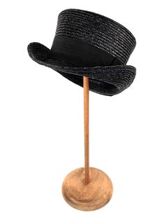 Black straw Top Hat. Made with 8/9 millimeters natural black straw braid and embellished with a good 50 millimeters wide black grosgrain ribbon. You have the option to change the color of the grosgrain by choosing your favorite color from my grosgrain color chart. With a different color of grosgrain the result is also spectacular. If you want another ribbon color just write a brief note when placing your order. Measurements in centimeters are 31 x 25. Crown height 11. Brim length 6. These measur Beach Mini Hats With Flat Brim, Kentucky Derby Top Hat With Short Brim, Short Brim Top Hat For Kentucky Derby, Black Brimmed Fedora For Summer, Black Summer Fedora With Curved Brim, Adjustable Black Straw Fedora, Black Straw Fedora For Spring, Black Straw Sun Hat For Spring, Black Flat Brim Fedora For Summer