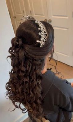 Quinceañera Hair, Quinceanera Pink, Quinceanera Themes Dresses, Quinceanera Dresses Pink, Quinceanera Hairstyles, Half Up Half Down Hairstyles