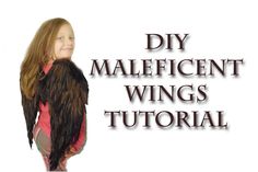 Maleficent Wings Diy, Maleficent Costume Girls, Peter Pan Costume Kids, Young Maleficent, Disfraces Ideas, Maleficent Wings, Maleficent Halloween Costume