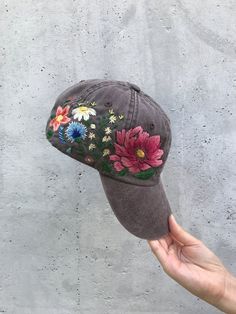 Hand embroidered women hat with floral design / baseball hat for women 🌿PLEASE NOTE THIS HAT IS READY TO SHIP🌿Color: brown baseball cap.Design: hand-embroidered gerbera with wildflowers.Cap size (head circumference): 55 - 62 cm.The quality of the embroidery and baseball cap is superior, I guarantee! ;)I really enjoyed making this, and I hope my customer will enjoy showing it off.CHECK OUR OTHER ACCESSORIES🌸 More Baseball hats:https://www.etsy.com/shop/KazkovaEmbroidery?ref=seller-platform-mcn Vintage Baseball Cap For Spring, Vintage Visor Baseball Cap For Spring, Vintage Baseball Visor Cap For Spring, Multicolor Curved Bill Hats For Spring, Summer Hats With Floral Embroidery And Curved Bill, Embroidered Baseball Cap For Spring, Brimmed Hat With Floral Embroidery, Vintage Embroidered Hat With Curved Bill, Floral Embroidered Brimmed Hat, One Size