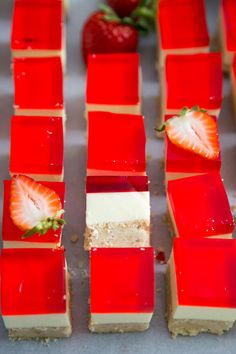 strawberry shortbreads with white chocolate and red jelly