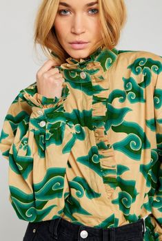 Ecstasy BlouseV.DE.VINSTERTOPS Green Wave, Blouse Sale, Wave Print, Long Shirt Dress, Back To Nature, Cotton Blouse, Green Pattern, Beautiful Blouses, Green Blouse