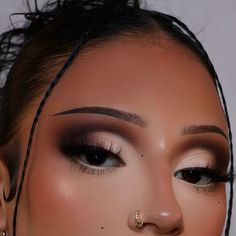 Black And Brown Makeup Looks, Dark Smokey Eye Makeup Brown Eyes, Brown Eye Shadow Makeup Looks, Smokey Bronze Eye Makeup, Silver And Black Eyeshadow, Brown And Gold Smokey Eye, Smokey Brown Eye Makeup, Smoky Brown Eye Makeup, Fall Smokey Eye