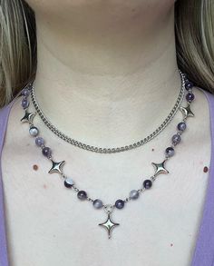 Purple Handmade Necklace, Purple And Silver Necklace, Purple Star Necklace, Beaded Necklace Aesthetic, Faerie Jewelry, Diy Necklace Ideas, Purple Beaded Jewelry, Faery Jewelry, Necklaces Aesthetic