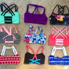 me encanta este tipo de sportbra's. Mucho de colores. morado es mi color favorita. Diy Sports Bra Pattern, Cute Athletic Outfits, Sports Bra Pattern, Cute Sports Bra, Feel Energized, Exercise Ideas, Motivation Exercise, Exercise Routines, Cute Gym Outfits