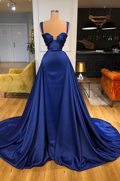 Valdrin Sahiti Dresses Blue, Acotar Dresses, Prom Dress Royal Blue, Valdrin Sahiti, Prom Dresses Long Blue, Blue Mermaid Prom Dress, Prom Dress With Train, Dress Royal Blue, Royal Blue Prom Dresses