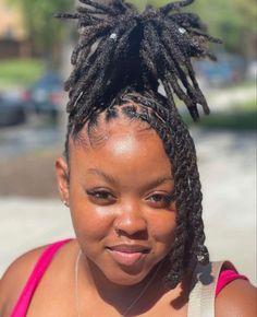 Paprika Hair Color, Short Dreadlocks Styles, Dreads Styles For Women, Short Locs Hairstyles, Faux Locs Hairstyles, Dreadlock Style, Dreadlock Styles, Dreads Styles, Hair Twist Styles