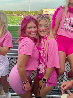 pink out fnl inspo Pink Out Volleyball Ideas, Pink Out Outfits, Pink Out Football Game Outfits, Pink Out Football Game, Football Season Outfits, Spirit Weeks, Pink Out Football