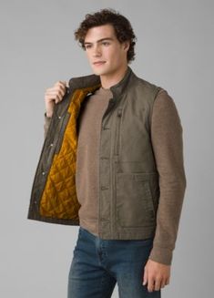 Whether You're Crushing The Work Day Or On An Epic Vacation, Our Trembly Vest For Men Is Ready And Waiting To Back You Up.   

    This Heavyweight Style Is Made With 40g Of Polartec� High Loft� Insulation, So Have The Perfect Amount Of Warmth As Yo Casual Fall Vest With Functional Pockets, Casual Winter Vest With Functional Pockets, Casual Quilted Cotton Vest, Sleeveless Cotton Outerwear With Functional Pockets, Casual Midweight Vest For Outdoor Activities, Outdoor Sleeveless Quilted Vest, Outdoor Quilted Sleeveless Vest, Quilted Sleeveless Vest For Outdoor, Sleeveless Quilted Vest For Outdoor Activities