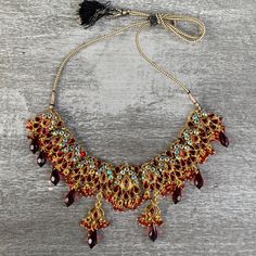 Fabulous And Sparkly And Even More Gorgeous In Person. Very Good Condition. A Statement Necklace! Gold Cleopatra, Byzantine Jewelry, Jewelry Vintage, Collar Necklace, Red Gold, Womens Jewelry Necklace, Vintage Ladies, Vintage Jewelry, Statement Necklace