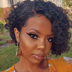 Glueless Short Curly Lace Front Lace Hair Wigs – UNIQUEEN WIGS Curly Hair Mousse, Bob Ideas, Curly Styles, Twa Hairstyles, Brown Curly Hair, Stylish Short Hair