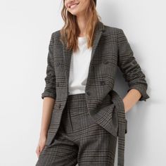 Check Suit Jacket Blazer By Mango Check-Pattern Double Button With Fastening Lapel With Notch Two Side Welt Pockets Long Sleeve With Buttoned Cuffs Removable Bow On The Waist Fully Lined. 100% Brand New With Belt Smart Casual Outfits For Women, Blazer Suit Women, Tailored Style, Casual Outfits For Women, Checked Suit, Blazer Jackets For Women, Check Suit, Houndstooth Jacket, Mango Fashion