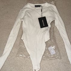 I Literally Just Ordered This Piece And Realized That It Was Too Short For My Torso Since I Am Taller. Size Small Never Been Worn Just Tried On Once. Selling On Posh Because I Missed The 30 Day Return Period. It’s Great Material Just Sadly Didn’t Fit My Length! Trendy White Ribbed Bodysuit, White Ribbed Fitted Bodysuit, White Fitted Ribbed Bodysuit, Fitted White Ribbed Bodysuit, Casual White Ribbed Bodysuit, Girly Accessories, White Bodysuit, Too Short, I Missed