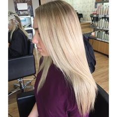 creamy blonde balayage - Google Search Platinový Blond, Haircut For Face Shape, Blonde Balayage Highlights, Highlights Balayage, Blonde Hair Inspiration, Pinterest Hair, Blonde Hair With Highlights, Brown Blonde Hair