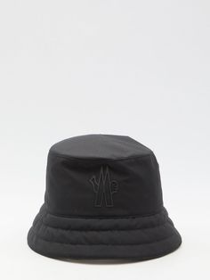 Bucket hat in black nylon with tonal rubberized logo on the front and tonal printed logo on the back. Stitched brim. Cotton lining. Size nationality: INTGender: WomenMaterial: 100% POLYAMIDEColor: BlackMade in: ITProduct ID: 4738226 3B00001. 53694 999*Import tax/duty will be calculated at checkout (If applicable) Luxury Winter, Bucket Hat Black, Italian Outfits, Sneaker Wedge, Black Nylon, Winter Accessories, Black Nylons, Luxury Retail, Manolo Blahnik